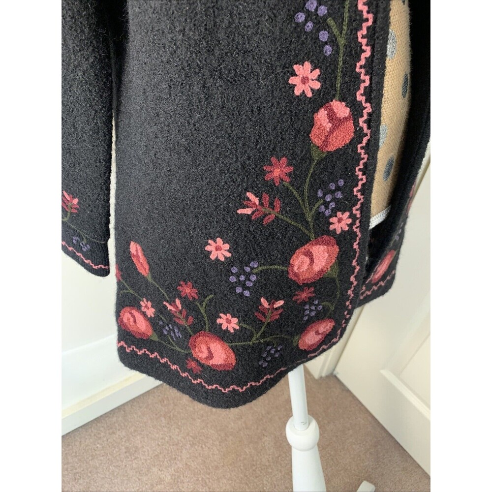 Carole Little 100%Wool Flower Embroidered Sweater Open Front Jacket Size Medium - Picture 9 of 16